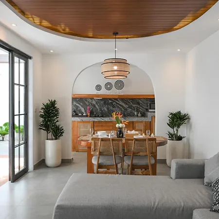 The Wina Villa Canggu, 10 Mins To La Brisa Bali-2